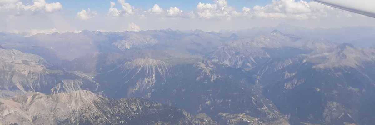 Flugwegposition um 13:23:30: Aufgenommen in der Nähe von Département Hautes-Alpes, Frankreich in 3662 Meter